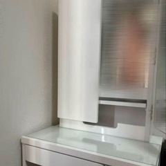 ニトリ　ドレッサー　トリプルガラスクリアの画像