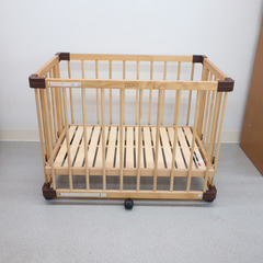 farska (ファルスカ) 家具 ベビーベッド 【コンプオフ金...