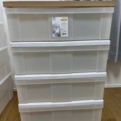 木目天板　衣装ケースの画像