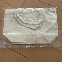 新品　未使用　未開封　ボーネルンド　ミニトートバッグの画像