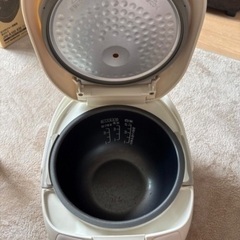 象印　炊飯器の画像