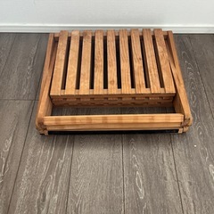 折りたたみ棚の画像