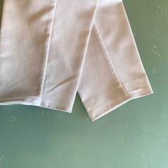 白パンツ　の画像