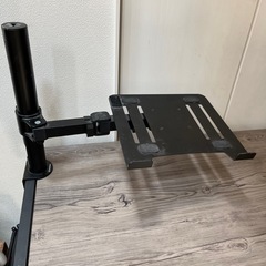 お話し中　PCデスク　アーム2本付きの画像