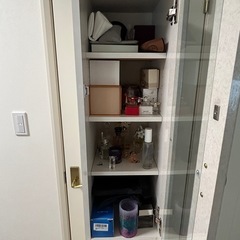 【引取限定】縦長食器棚　隙間収納　ホワイトの画像