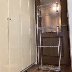 人気の無印良品(MUJI)のタモ材 キャビネット・木製扉