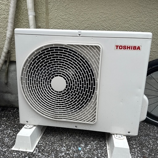 2024年製　エアコン　TOSHIBA