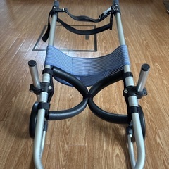 犬用車いす わんワーク　中型犬後脚用2輪歩行器の画像