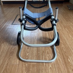 犬用車いす わんワーク　中型犬後脚用2輪歩行器の画像