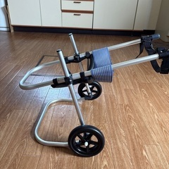 犬用車いす わんワーク　中型犬後脚用2輪歩行器の画像
