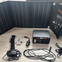 ポータブル電源　エバーブライト　メガパワーバンク　ソーラーパネル付きの画像