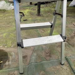 アルミ脚立の画像