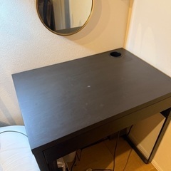 IKEA テーブル　机の画像