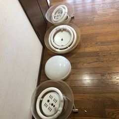 照明器具4台の画像