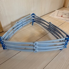 アサガオのツルをまきつけるやつの画像