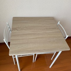 ダイニングテーブルセットの画像