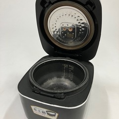 中古🉐タイガー土鍋圧力IH炊飯ジャー　の画像
