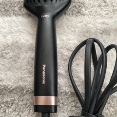 Panasonic　ブラシストレートアイロン イオニティ EH-HS30の画像
