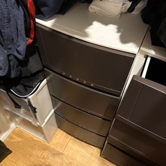タンス　プラスチック　キャスターつきの画像