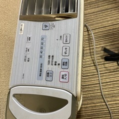 加湿器付き空気清浄器　シャープHV-B50-A
の画像
