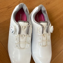 レディースゴルフシューズ　ブリヂストン25cmの画像