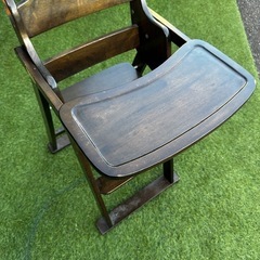 子供用椅子の画像