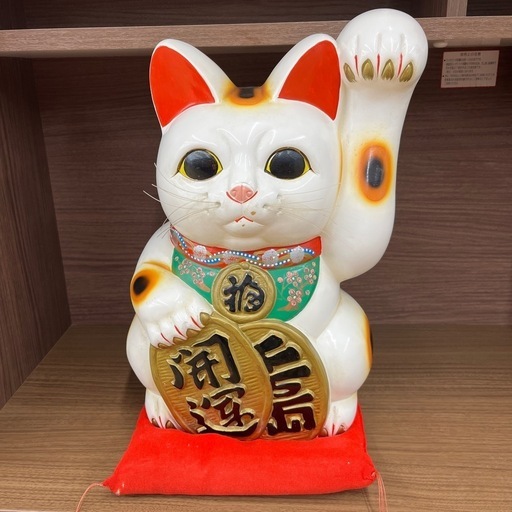 特大招き猫 座布団セット 貯金箱 インテリア置物 のご紹介です！