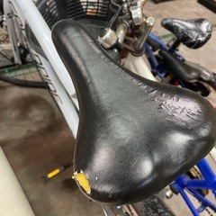 自転車　ホワイト　1台の画像