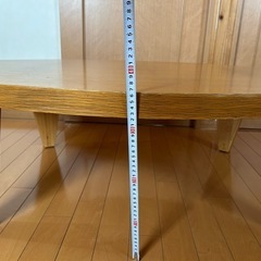 ［値下げ 3000→2000]楕円形ローテブルの画像