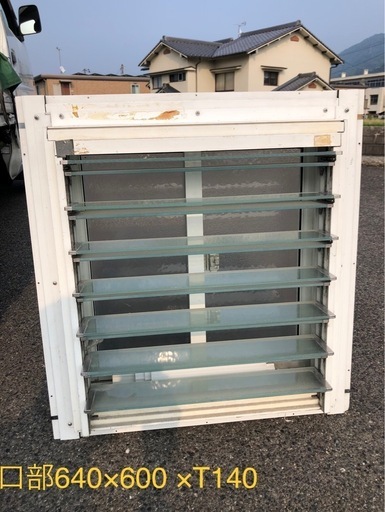 浴室ルーバー窓　内窓付き