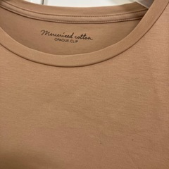 OPAQUE CLIP Tシャツ　茶系の画像