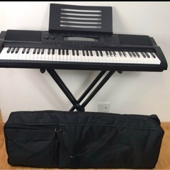 電子ピアノ