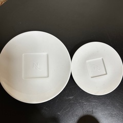 デミタスカップとコーヒーカップの画像