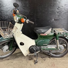 ★支払総額6.0万円★定休日なし！いつでも現車確認可能です！ ホンダ スーパーカブ ミドリ AA01 人気のスーパーカブ！ 4ストインジェクション！ サイスタ付き！ フロントカゴ付き！ ちょっとした足に♪の画像