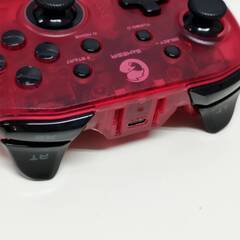 【美品】GAMESIR T4 PRO ゲーミングコントローラーの画像
