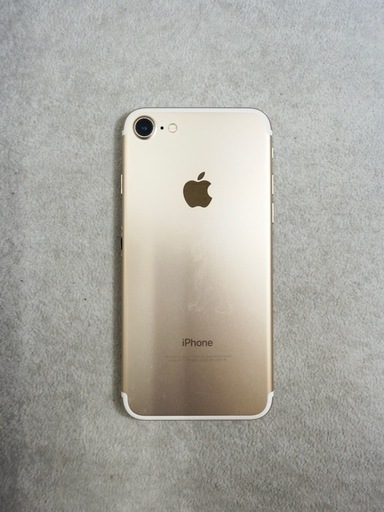 CランクiPhone 7 128GB