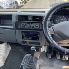 ミニキャブトラック　5MT 2WD  AC.PS付き　車検９年２月の画像