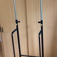 懸垂マシン　ぶら下がり健康器具の画像