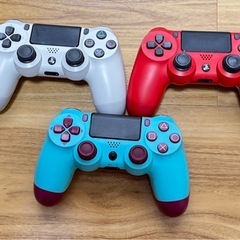 PS4 pro CUH-7200B の画像
