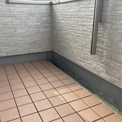 樹脂製ジョイントタイルの画像