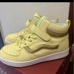 VANS  スニーカー　22cm   ハイカット　美品の画像