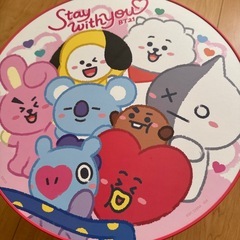 BTS BT21  ミニテーブルの画像