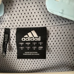 adidas ジャンパーの画像