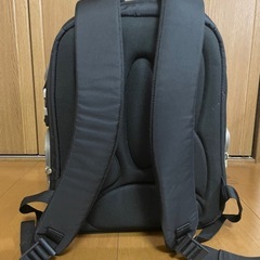 Manfrotto（マンフロット） カメラリュック バックパック グレーの画像