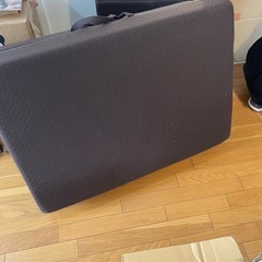 シングルサイズマットレス 折りたたみ式 の画像