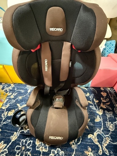 レカロ　ジュニアシート