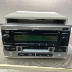 トヨタ純正カーオーディオCD&MDの画像