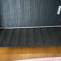 Sマットレスとフレームの画像