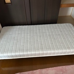 Sマットレスとフレーム