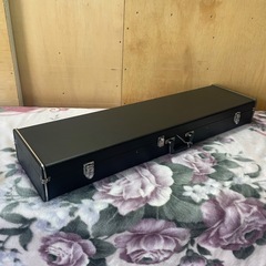 中古品 楽器ケース 三味線？ 黒 ハードケース の画像